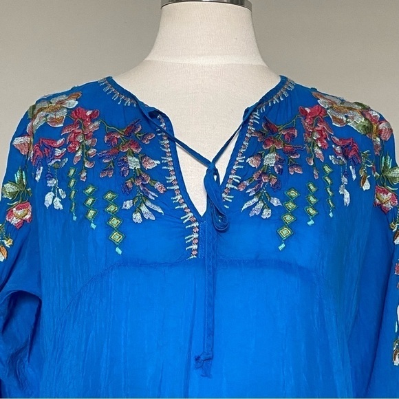 Johnny Was Vanessa Boho Blue Tie Neck Tunic Embroidered Blouse, size XS - Picture 2 of 15